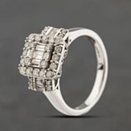 Pre-Owned 14ct White Gold 0.75ct Diamond Large Oblong Cluster Ring 41482800