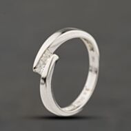 Pre-Owned 18ct White Gold Diamond & 0.20ct Princess Cut Diamond Crossover Two Stone Ring 41482811