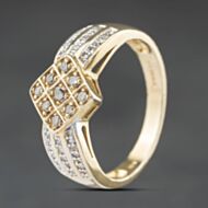 Pre-Owned 9ct Yellow Gold 0.28ct Diamond Dress Ring 41482818