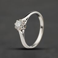 Pre-Owned 18ct White Gold 0.25ct Brilliant Cut Diamond Solitaire Ring 41482928