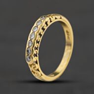 Pre-Owned 18ct Yellow Gold 0.25ct Brilliant Cut Diamond Cross Over Half Eternity Ring 41482954