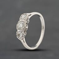Pre-Owned Vintage Platinum 0.65ct Diamond Three Stone Ring 41483001