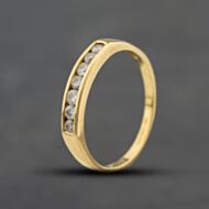 Pre-Owned 18ct Yellow Gold Brilliant Cut Diamond Channel Set Half Eternity Ring 41483013