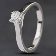 Pre-Owned Platinum 0.30ct Brilliant Cut Diamond Solitaire Ring 4148370