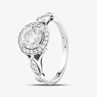 Pre-Owned 18ct White Gold 0.91ct Round Cut Diamond Cluster Ring 4148831
