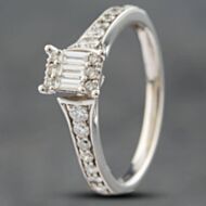 Pre-Owned 9ct White Gold Diamond Baguette & Brilliant Cut Diamonds Cluster Ring 4148952