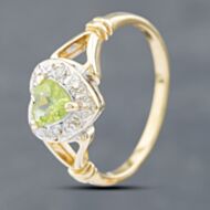 Pre-Owned 9ct Yellow Gold Peridot & Diamond Heart Cluster Ring 41671472