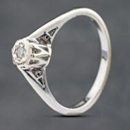 Pre-Owned 9ct White Gold Brilliant Cut Diamond Solitaire Ring 41671480
