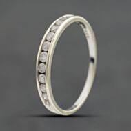 Pre-Owned 9ct White Gold 0.25ct Brilliant Cut Diamond Half Eternity Ring 41671622