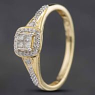 Pre-Owned 9ct Yellow Gold 0.20ct Diamond Cluster Ring 431201237