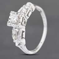 Pre-Owned 9ct White Gold 0.13ct Brilliant Cut Diamond Solitaire Ring 43121100