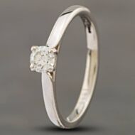 Pre-Owned Platinum Brilliant Cut Diamond Solitaire Ring 43121176