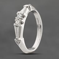Pre-Owned Platinum 0.20ct Diamond Two Stone Ring 43121229