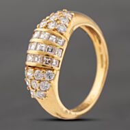 Pre-Owned 18ct Yellow Gold 1.26ct Diamond Cluster Ring 43121241