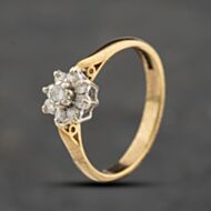 Pre-Owned 18ct Yellow Gold 0.20ct Brilliant Cut Diamond Flower Cluster Ring 43121330