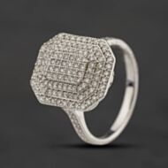 Pre-Owned 9ct White Gold 0.75ct Diamond Octagonal Cluster Ring 43121359