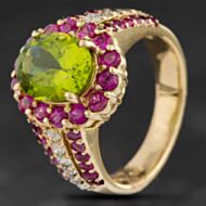 Pre-Owned 14ct Yellow Gold 2.79ct Peridot, 0.37ct Diamond & 1.49ct Pink Sapphire Oval Cluster Ring 4312218
