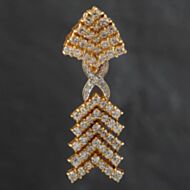 Pre-Owned 9ct Yellow Gold 3.50ct Brilliant Cut Diamond Arrow Design Loose Pendant 4314046