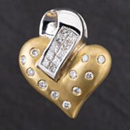 Pre-Owned 18ct Two Colour Gold 1.00ct Diamond Heart Loose Pendant 4314091