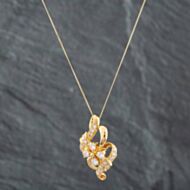 Pre-Owned 18ct Yellow Gold 1.05ct Brilliant Cut Diamond Swirl Pendant & 18 Inch Curb Chain 43141083