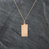 Pre-Owned 9ct Yellow Gold Oblong Bevelled Edge Pendant & 18 Inch Curb Chain 43141312