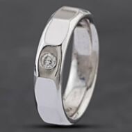 Pre-Owned 14ct White Gold Brilliant Cut Diamond Band Ring 43151016