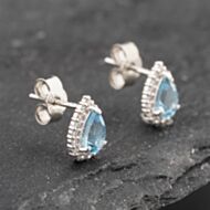 Pre-Owned Platinum 0.72ct Diamond & 0.12ct Aquamarine Teardrop Cluster 10mm Stud Earrings 43171193