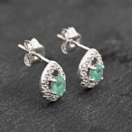 Pre-Owned 9ct White Gold 0.26ct Emerald & Diamond Teardrop Cluster 8mm Stud Earrings 43171314