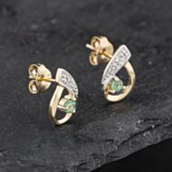 Pre-Owned 9ct Yellow Gold 0.13ct Emerald & Diamond Open Work Swirl 12mm Stud Earrings 43171318