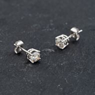 Pre-Owned 14ct White Gold 0.80ct Brilliant Cut Diamond 4 Claw Stud Earrings 43171363