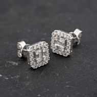 Pre-Owned 14ct White Gold 0.80ct Diamond Multi-Cut Stud Earrings 43171367