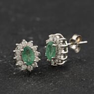 Pre-Owned 9ct White Gold Emerald & Brilliant Cut Diamond Oval Cluster 9.9mm Stud Earrings 43171501