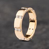 Pre-Owned 14ct Yellow Gold Diamond Wedding Ring 4328659