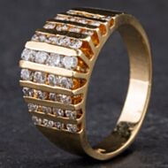 Pre-Owned 14ct Yellow Gold Diamond Four Row Pyramid Fancy Ring 4328746