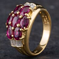 Pre-Owned 18ct Yellow Gold 3.02ct Ruby & 0.34ct Baguette Cut Diamond Shoulder Ring 4335081