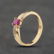 Pre-Owned 9ct Yellow Gold Ruby & 0.04ct Diamond Oval Dress Ring 43351069
