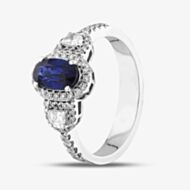Pre-Owned 18ct White Gold Sapphire & Diamond Oval Cluster Ring 43361050