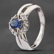 Pre-Owned Platinum 0.58ct Sapphire & 0.20ct Brilliant Cut Diamond Round Cluster Ring 43361095