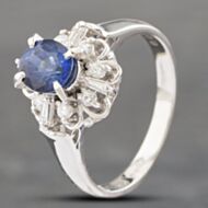 Pre-Owned Platinum 1.22ct Sapphire & 0.23ct Diamond Oval Cluster Ring 43361110