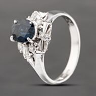 Pre-Owned Platinum 1.24ct Sapphire & 0.22ct Diamond Oval Cluster Ring 43361154