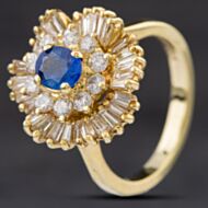 Pre-Owned 14ct Yellow Gold 0.60ct Sapphire & 1.27ct Diamond Ballerina Design Cluster Ring 4336157
