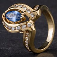 Pre-Owned 14ct Yellow Gold 0.95ct Sapphire & 0.75ct Brilliant Cut Diamonds Cluster Ring 4336211