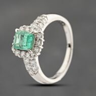Pre-Owned Platinum 0.97ct Emerald Cut Emerald & 0.66ct Brilliant Cut Diamond Cluster Ring 43371054