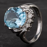 Pre-Owned Platinum 3.76ct Aquamarine & 0.21ct Diamond Ring 4340012