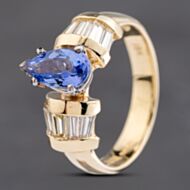 Pre-Owned 14ct Yellow Gold Pear Cut Tanzanite & 0.68ct Baguette Cut Diamond Dress Ring 43411028