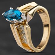 Pre-Owned 9ct Yellow Gold Topaz & Brilliant Cut Diamond Set Shoulders Dress Ring 4345011