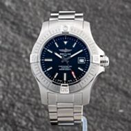 Pre-Owned Breitling Mens Avenger Black Dial Silver Bracelet Watch A17319