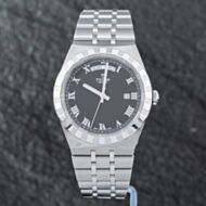 Pre-Owned Tudor Mens Royal Black Dial Bracelet Watch M28600-0003