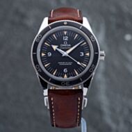 Pre-Owned OMEGA Mens Seamaster 300 Black Dial Brown Leather Strap Watch 23332412101002