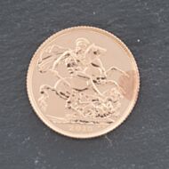 Pre-Owned 22ct Yellow Gold 2015 Queen Elizabeth II Full Sovereign Coin 47021214